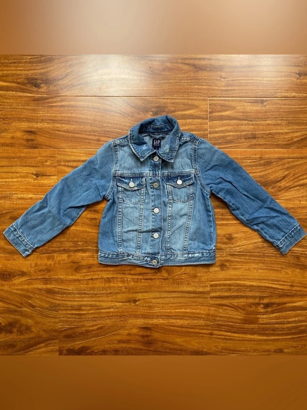 GAP Kids Girls Medium Blue Distressed Snap Button Denim Jacket Size 5 Casual